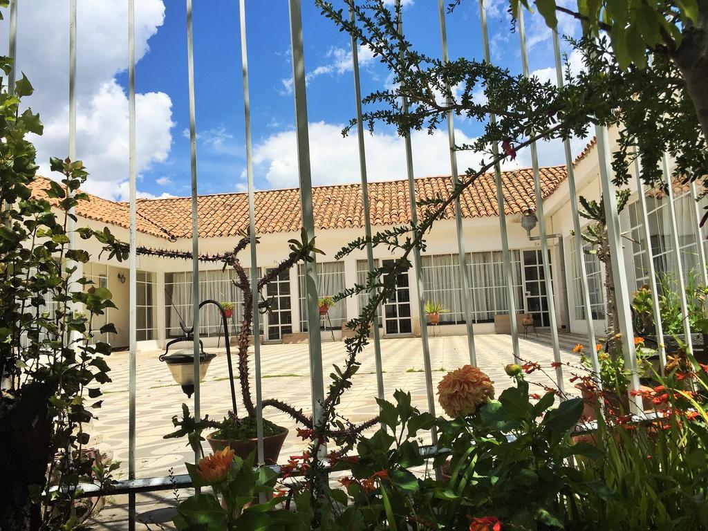 Hotel De Turistas La Villa Sicuani Extérieur photo